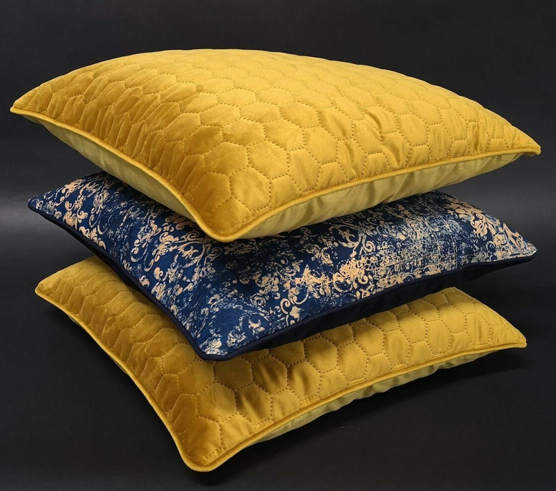 set of decorative cushions 45x45